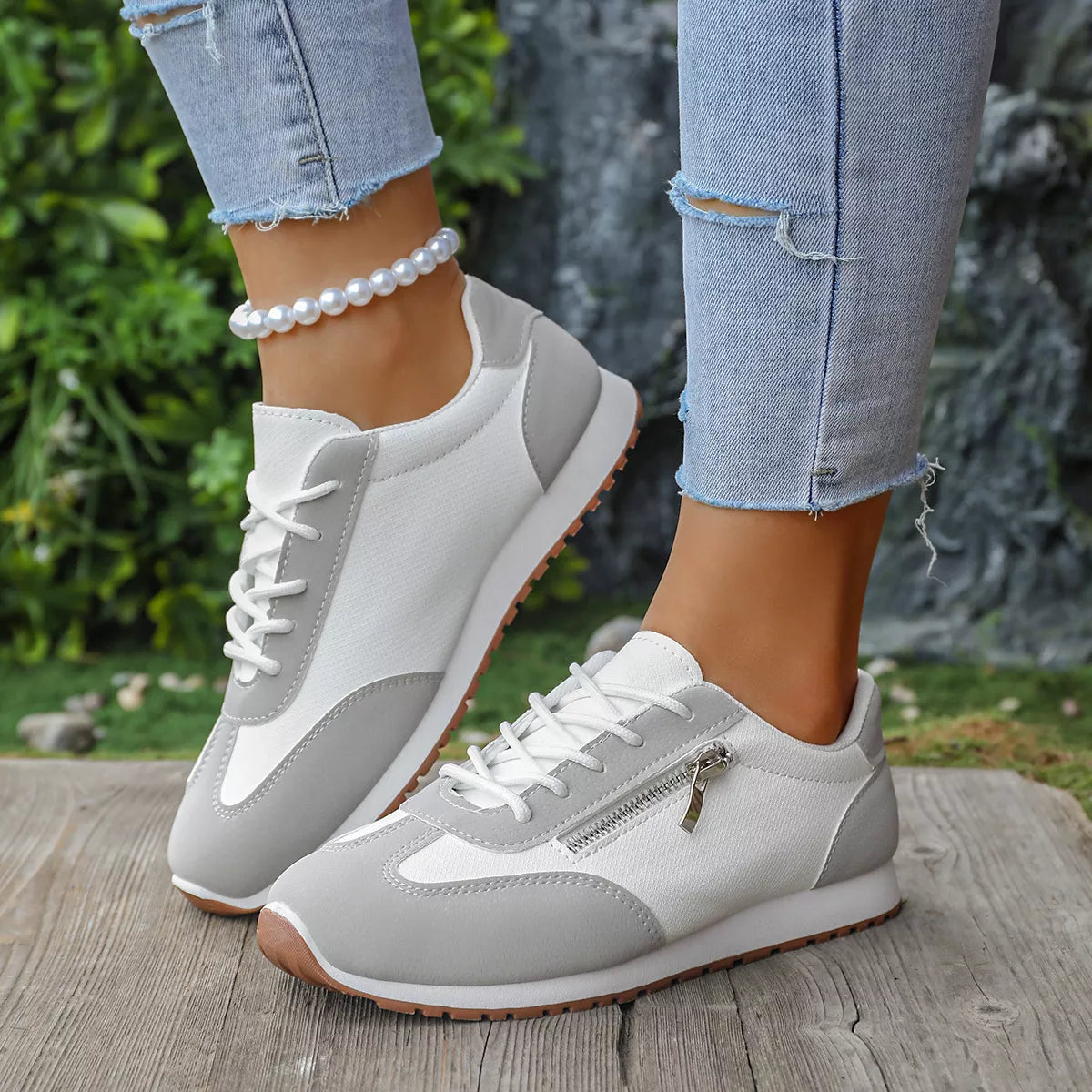 Round Toe Lace Up Sneakers - Lilixa.store
