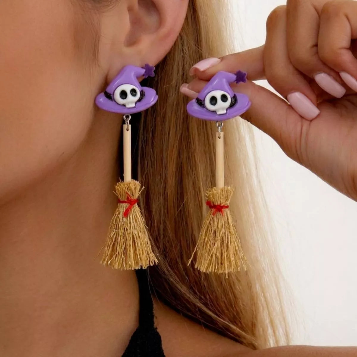 Halloween Witch Hat and Broomstick Dangle Earrings – image 1 | Lilixa Spooky Season