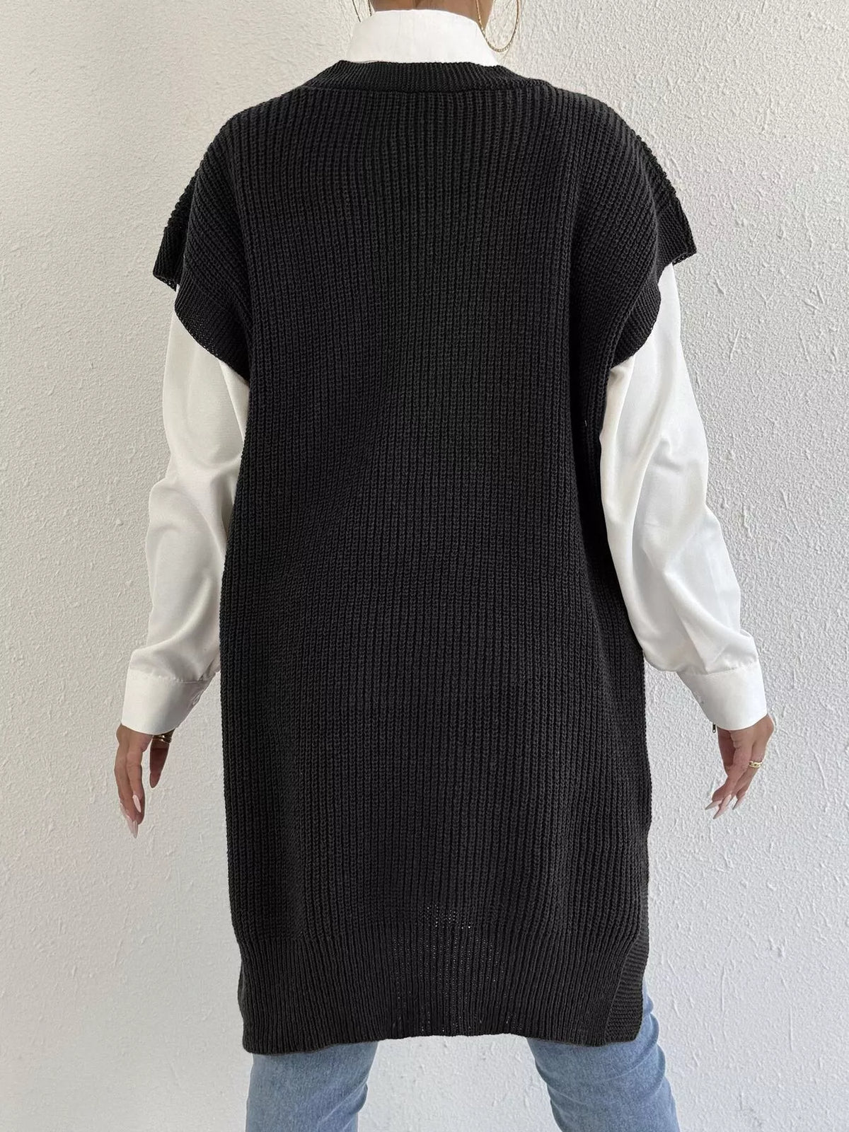 Embroidered Bow V-Neck Sweater Vest - Lilixa.store