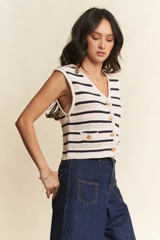 Davi & Dani Sleeveless Cropped Striped Sweater Knit Vest Top - Lilixa.store