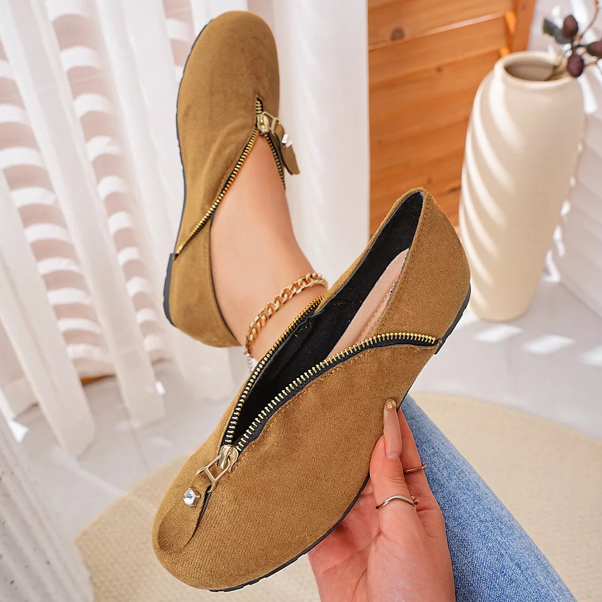 Chic Zipper Detail Flats Slip‑Ons - Lilixa.store