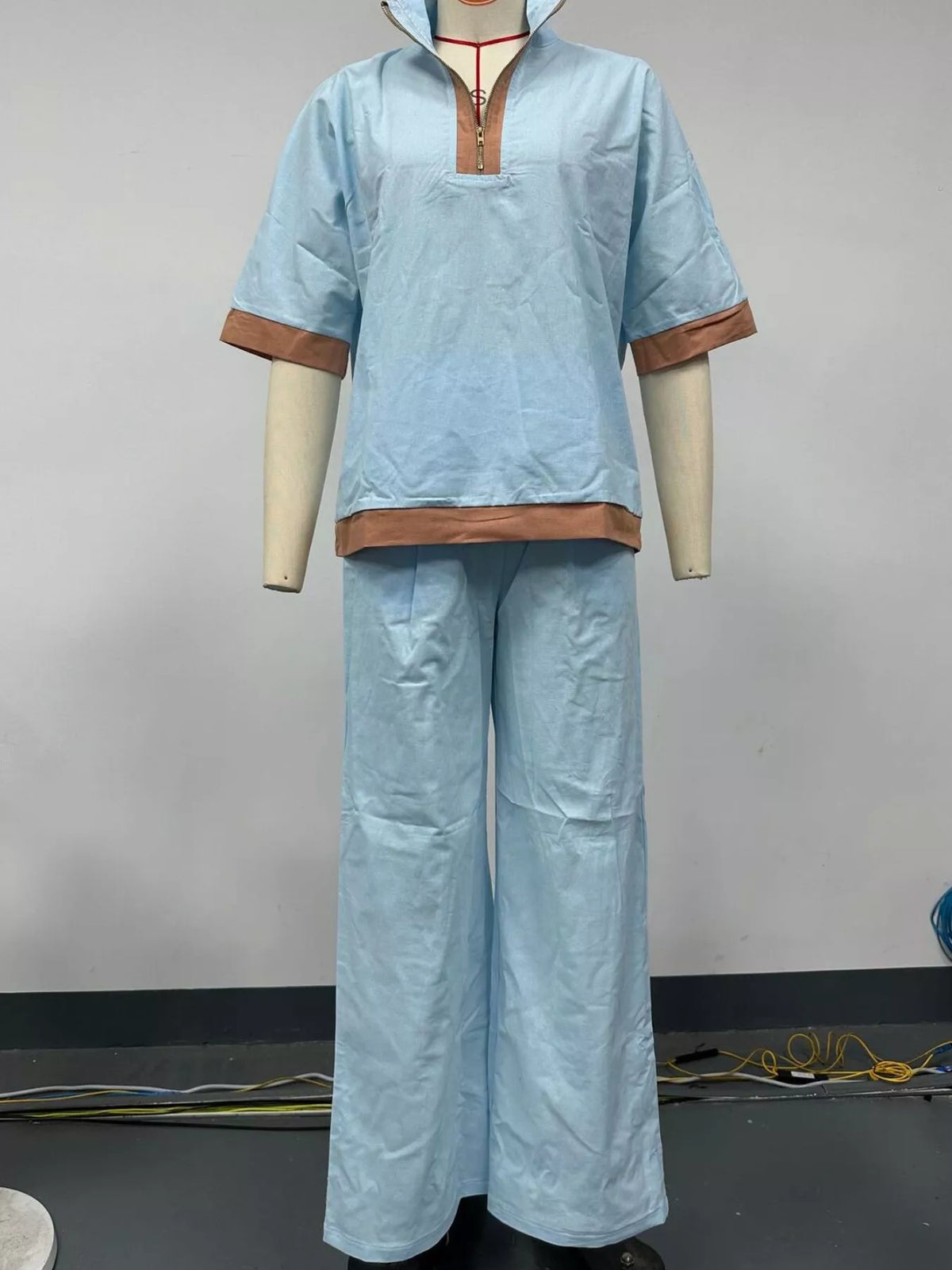 Full Size Contrast Trim Top and Wide Leg Pants Set Plus Size - Lilixa.store