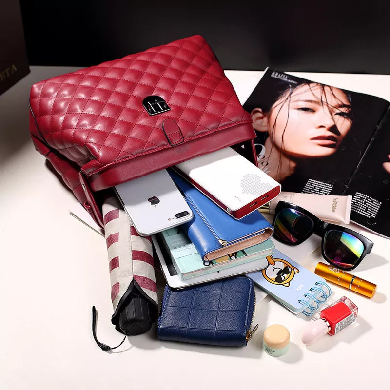 Quilted Handbag with Metal Clasp