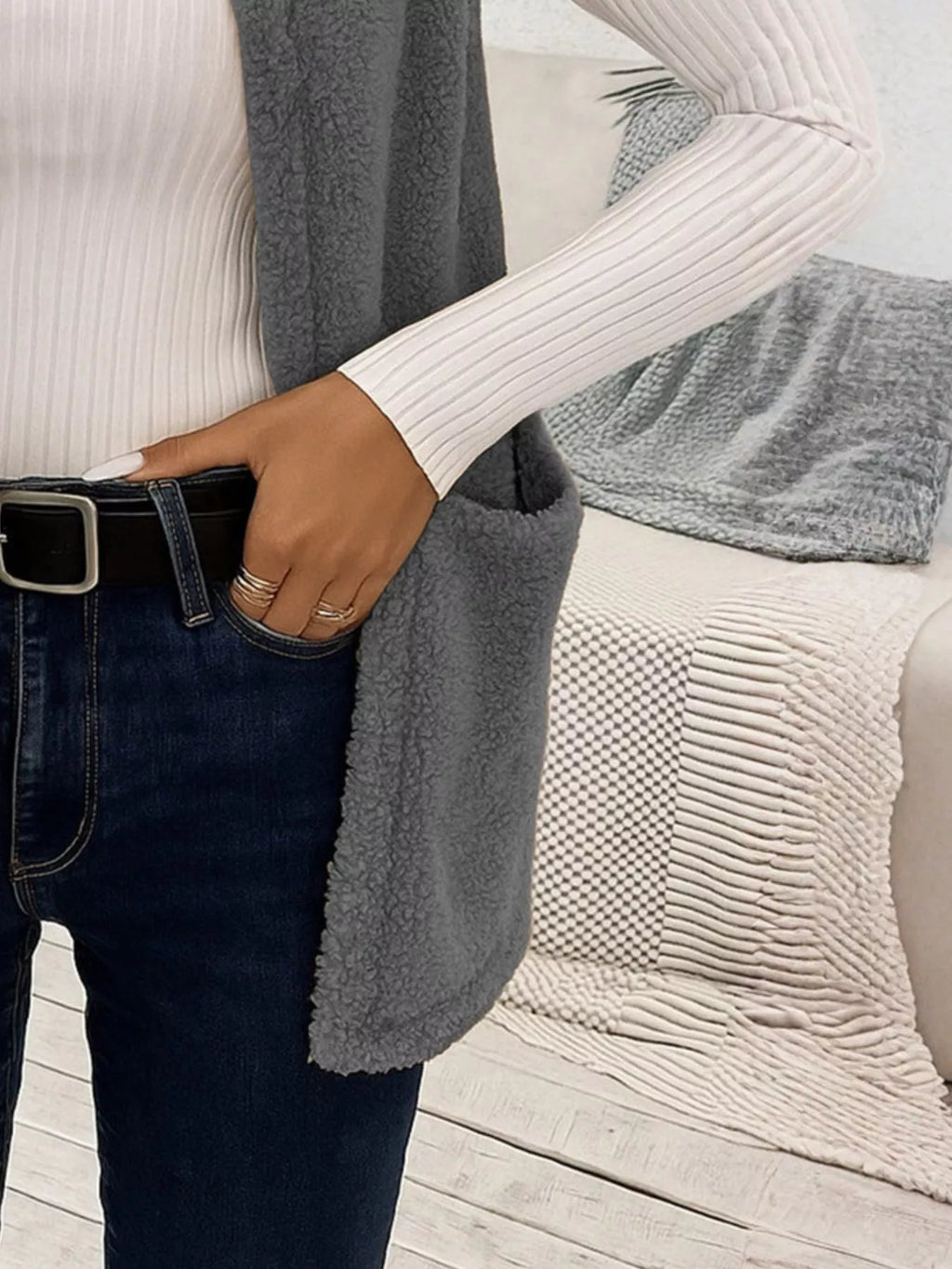 Sleeveless Fuzzy Fleece Vest Coat - Lilixa.store