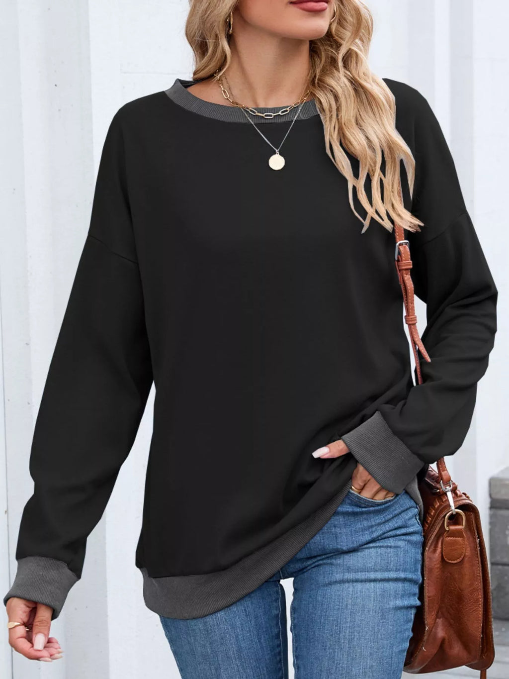 Contrast Trim Long Sleeve Sweatshirt - Lilixa.store
