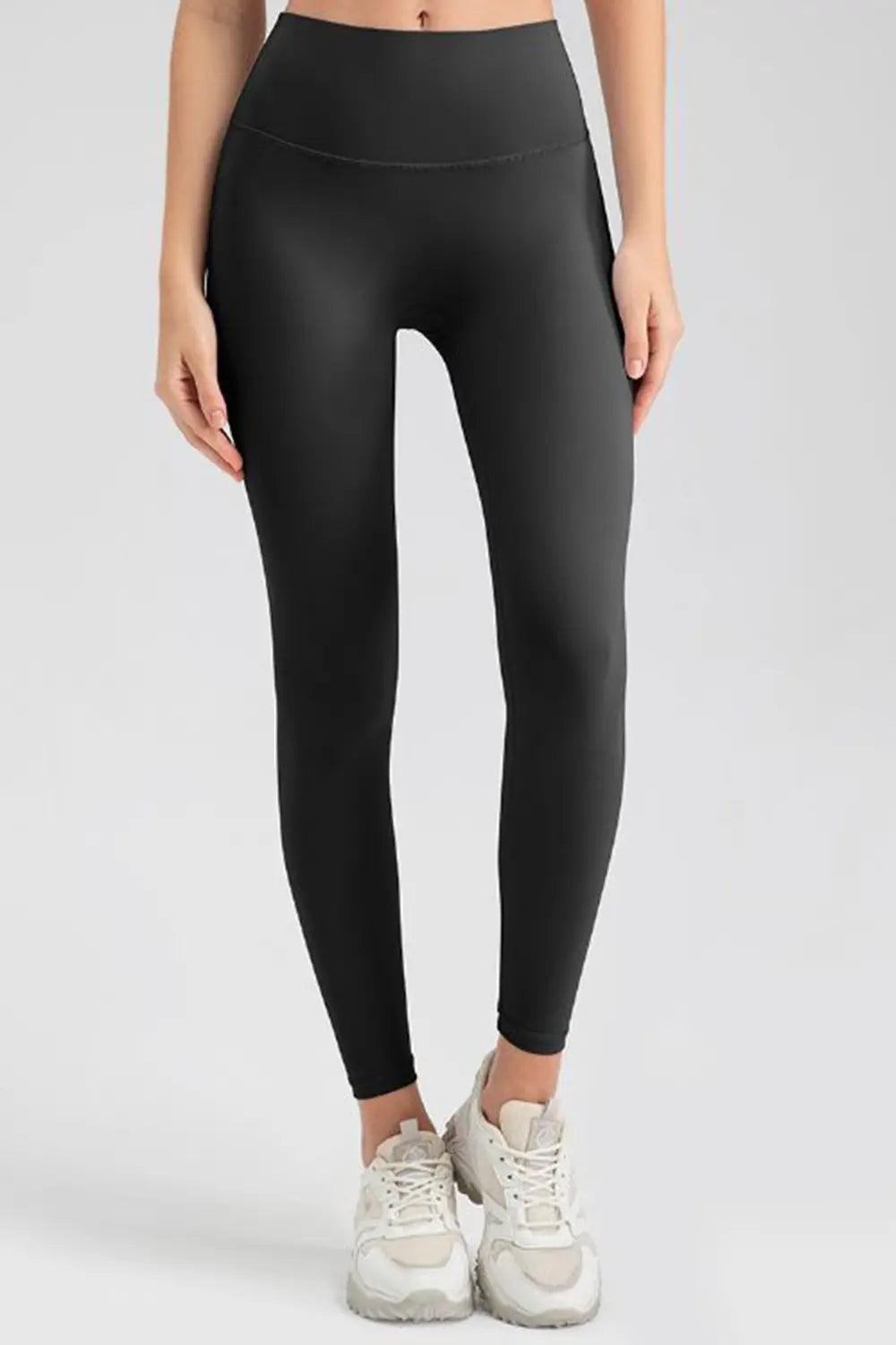 Wide Waistband Sport Leggings in Black