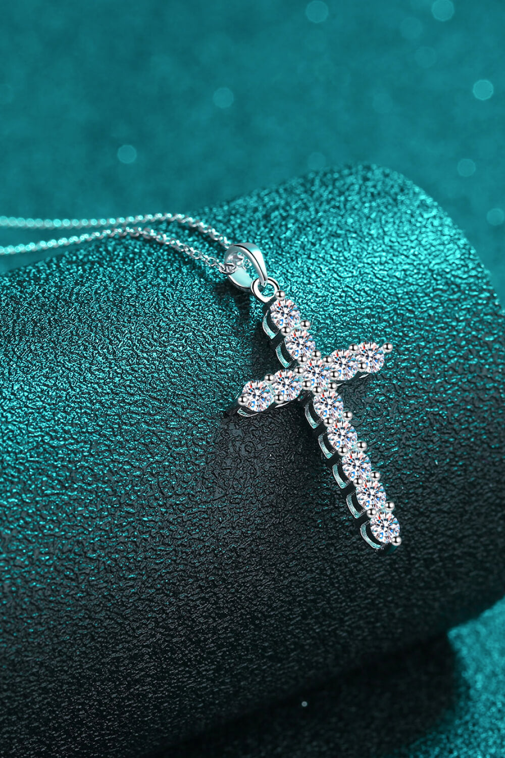 Adored 925 Sterling Silver Cross Moissanite Necklace - Lilixa.store