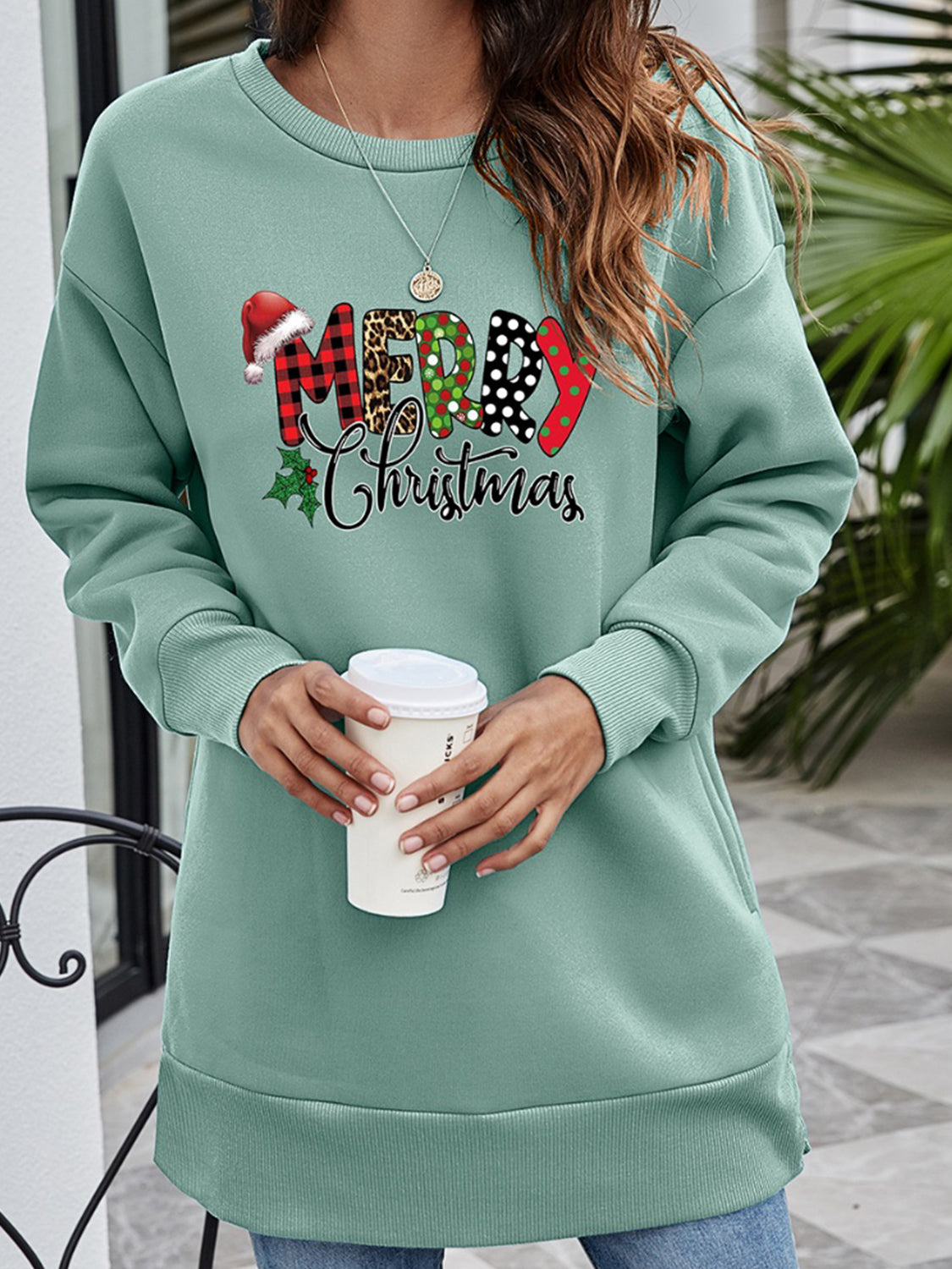 MERRY CHRISTMAS Graphic Sweatshirt - Lilixa.store
