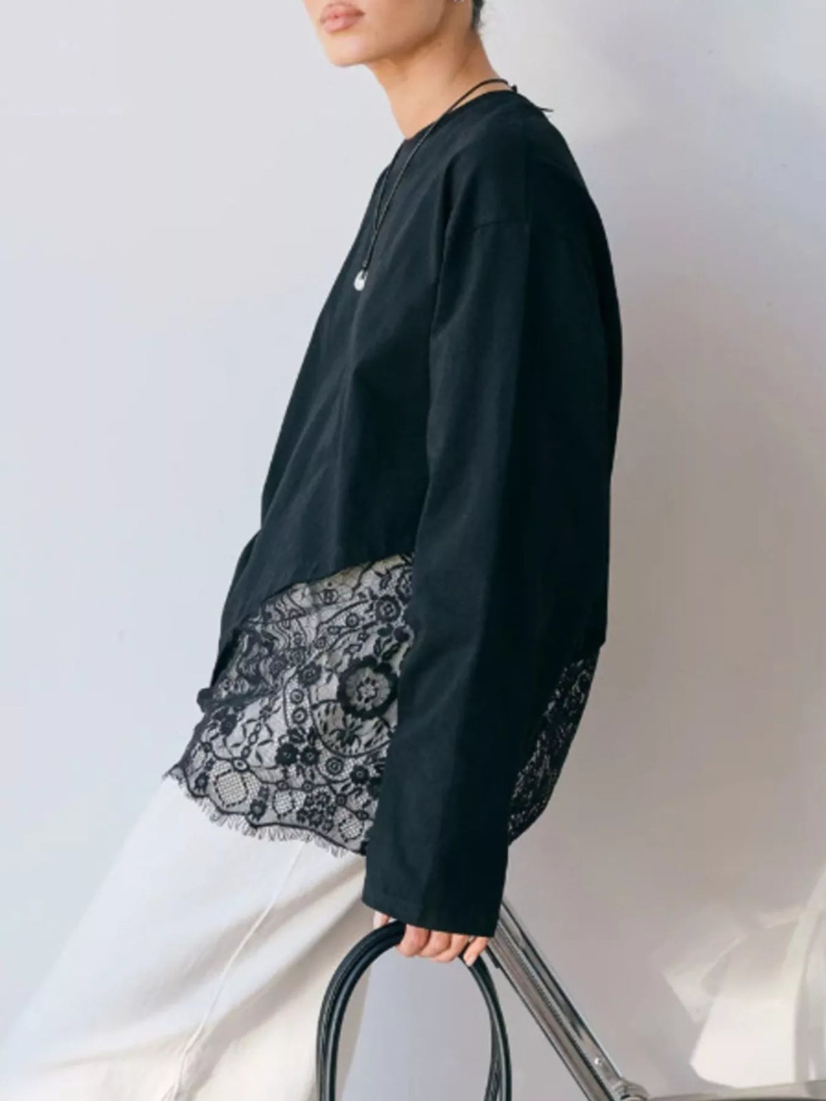Long-Sleeve T-Shirt with Asymmetric Lace Hem - Lilixa.store