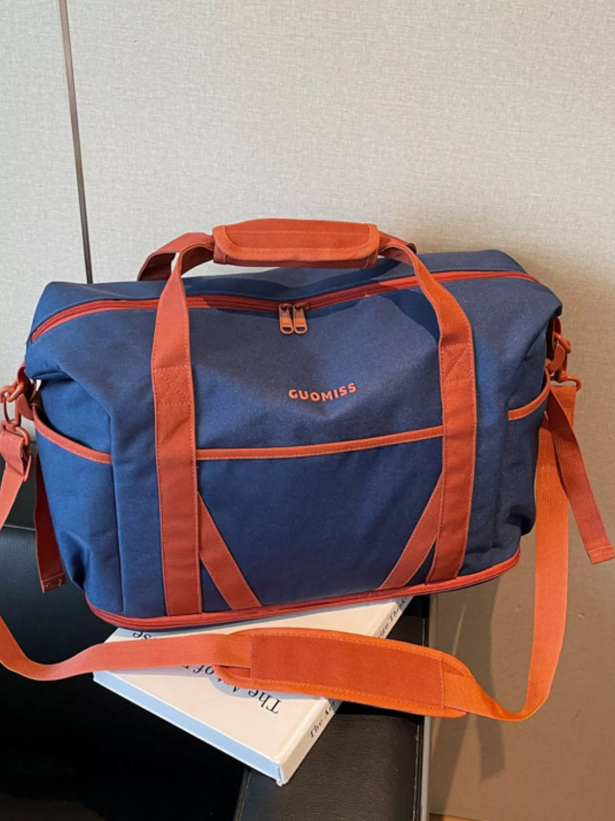 Contrast Oxford Cloth Travel Bag in Blue, view 7