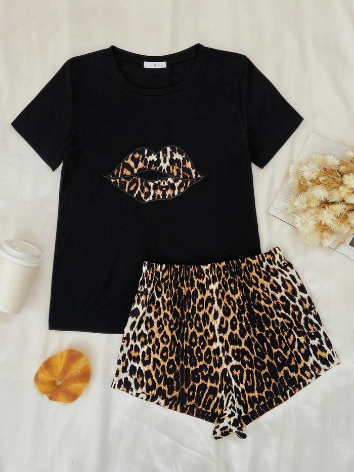 Leopard Lip Graphic Top and Shorts Lounge Set - Lilixa.store