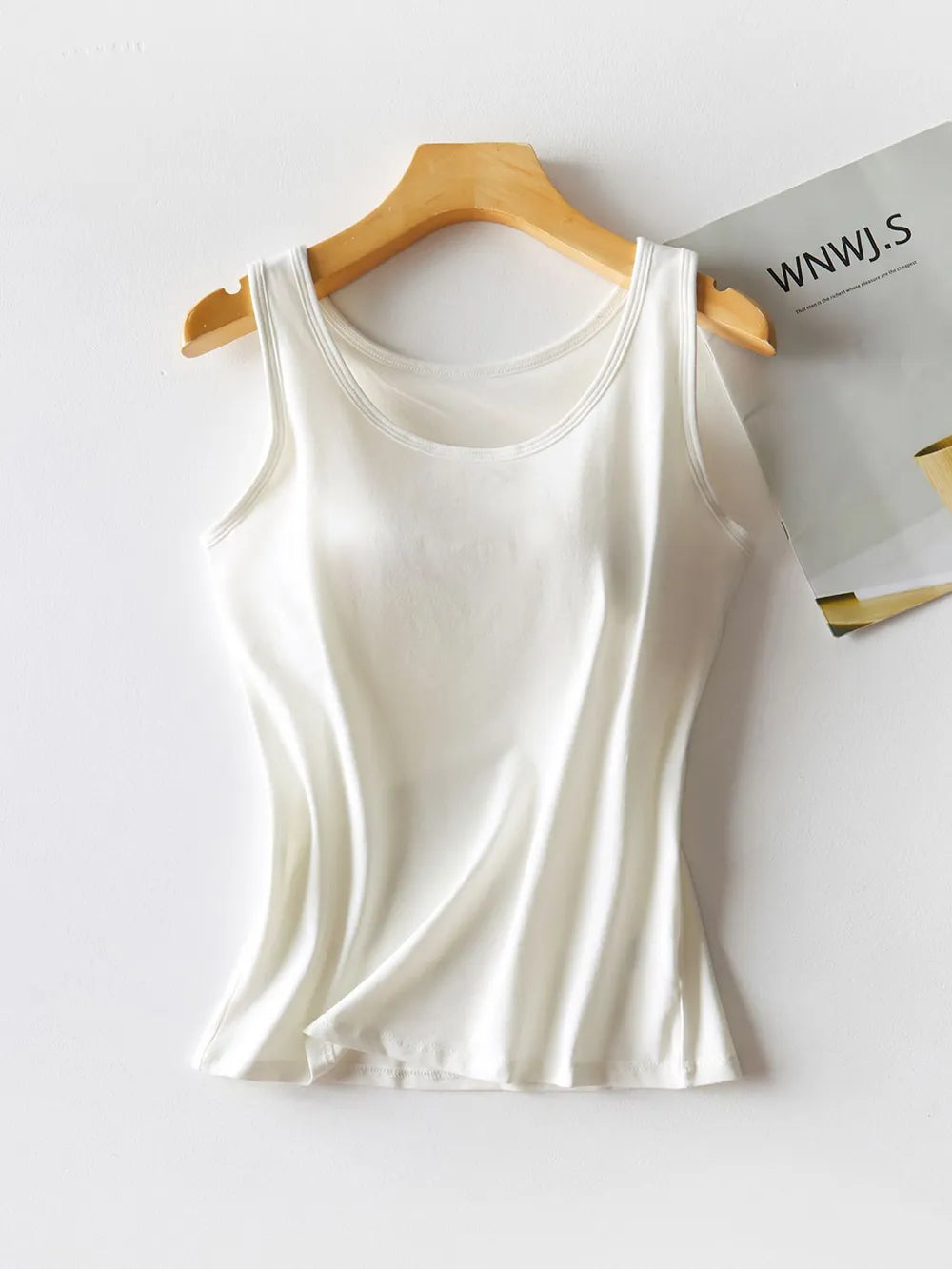 Round Neck Tank with Bra - Lilixa.store