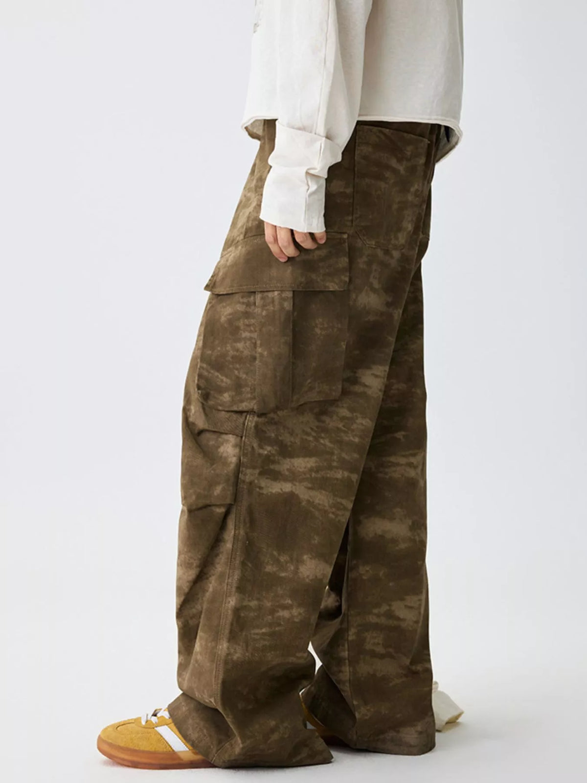 Men's Camouflage Print Cargo Pants, view 4