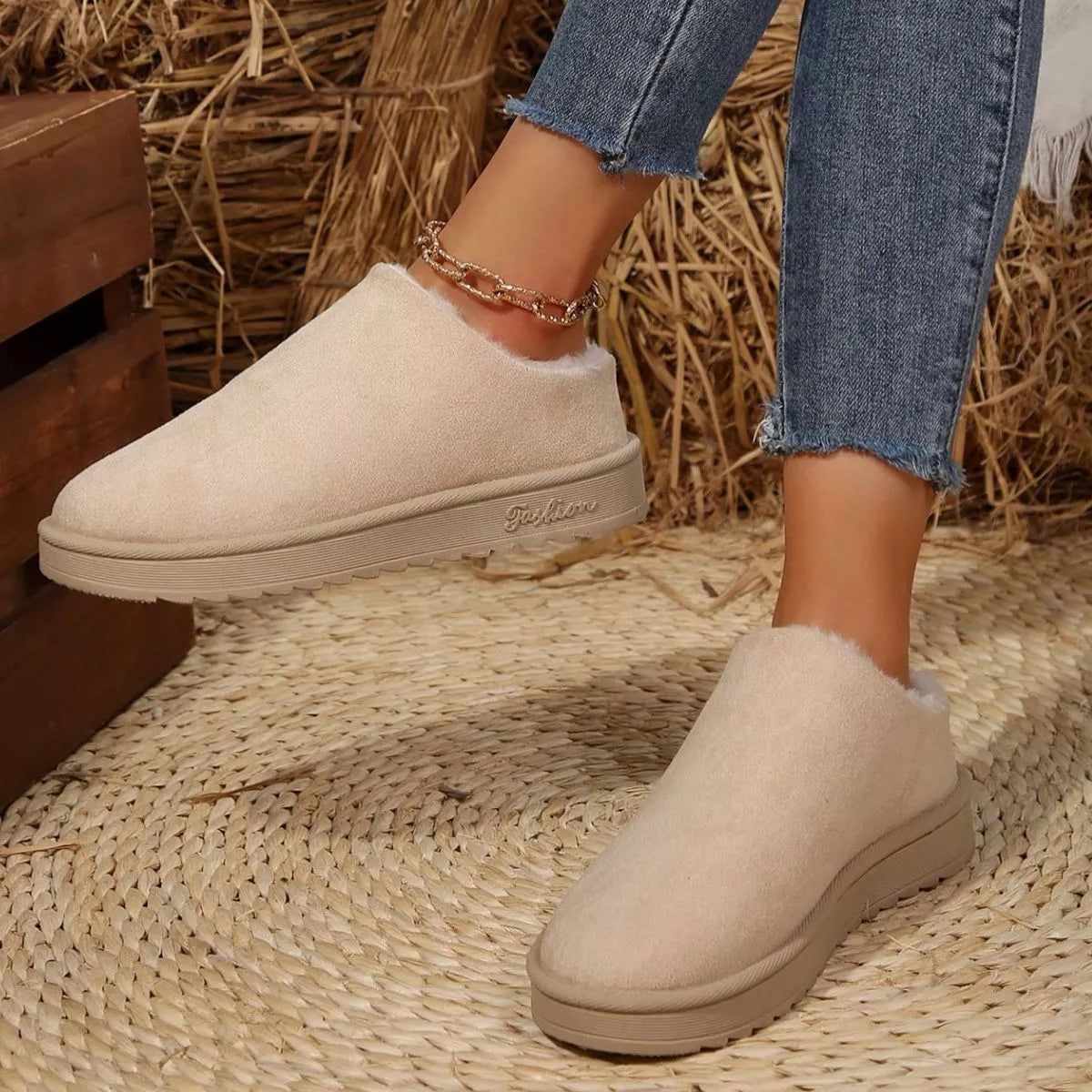 Round Toe Plush Lined Ankle Boots - Lilixa.store