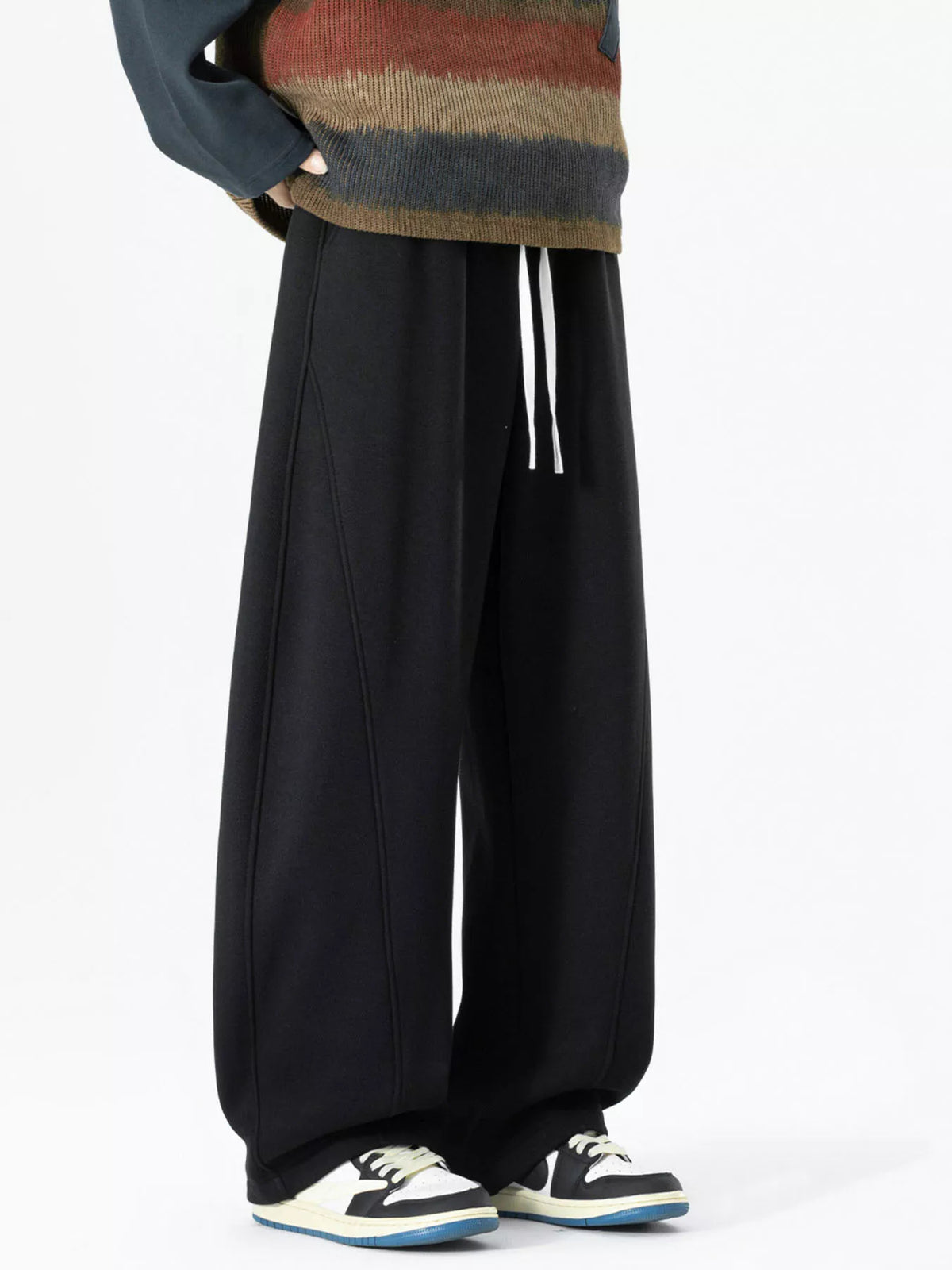 Men's Plus Size Loose Fit Drawstring Wide Leg Pants in Black