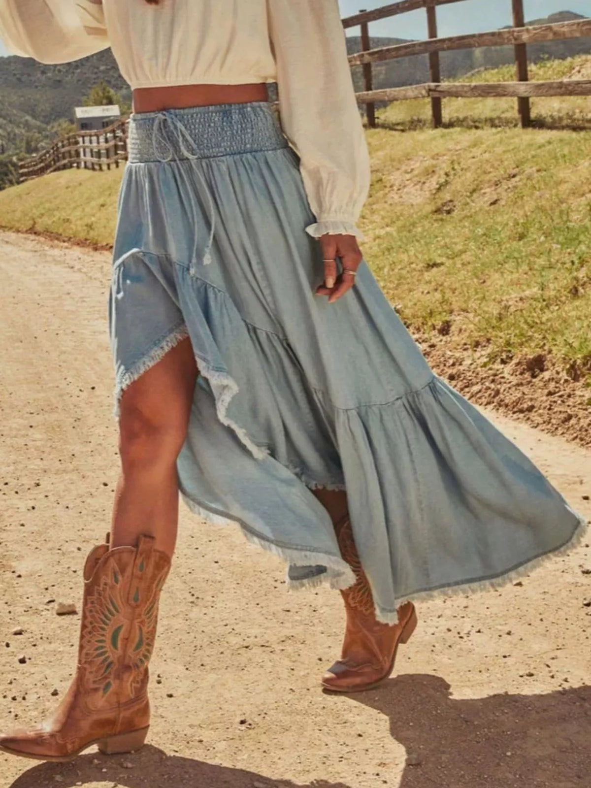 High-Low Frayed Hem Denim Skirt in Light Blue, view 2