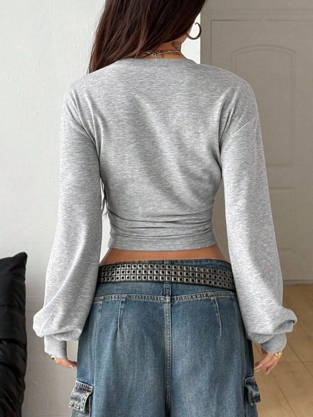 Long Sleeve Cropped T-Shirt