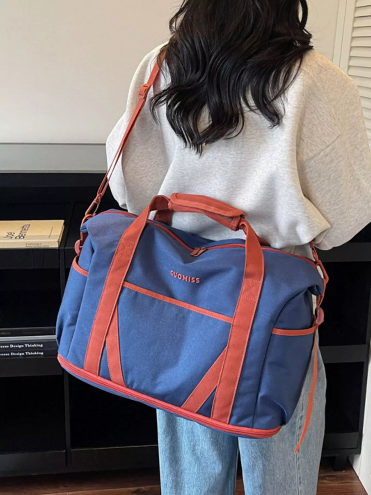 Contrast Oxford Cloth Travel Bag in Blue, view 2