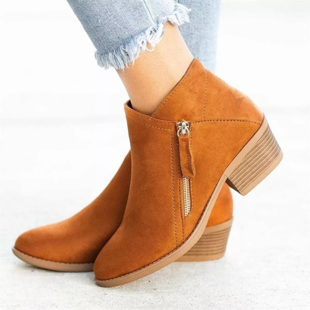 Round Toe Block Heels Boots - Lilixa.store