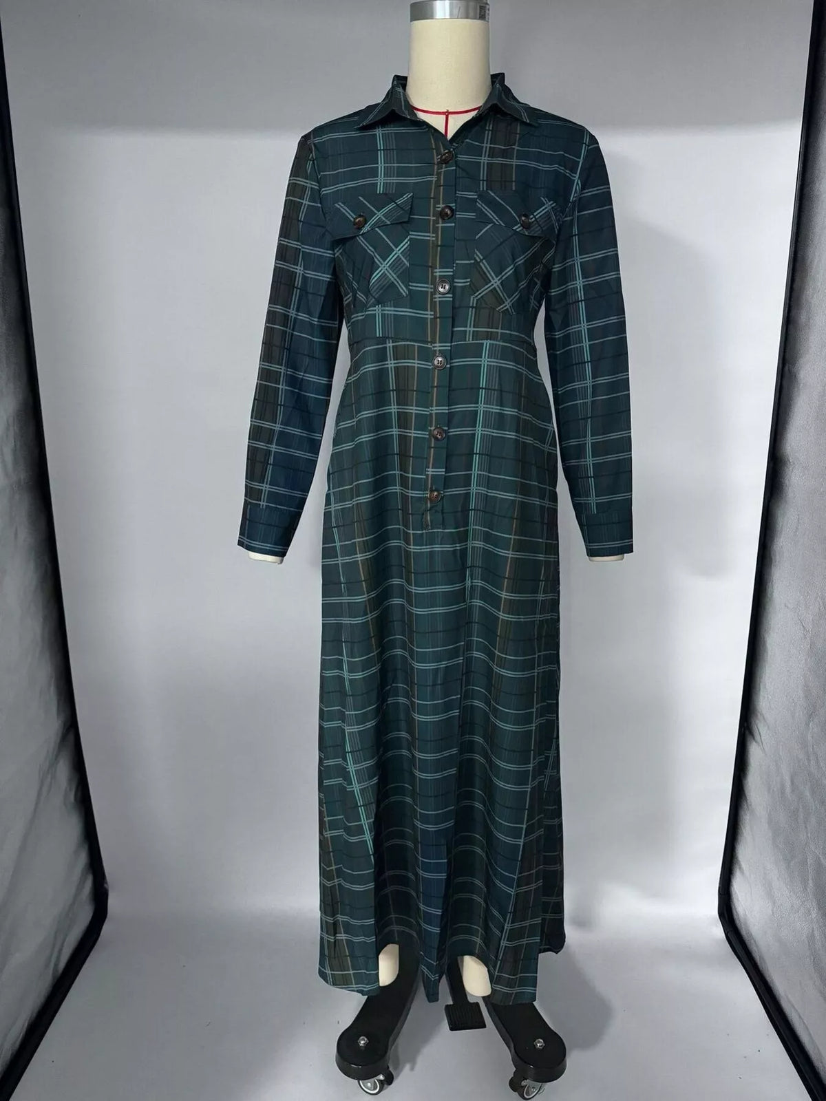 Vintage Plaid Button-Down Maxi Shirt Dress in Dark Green, view 4