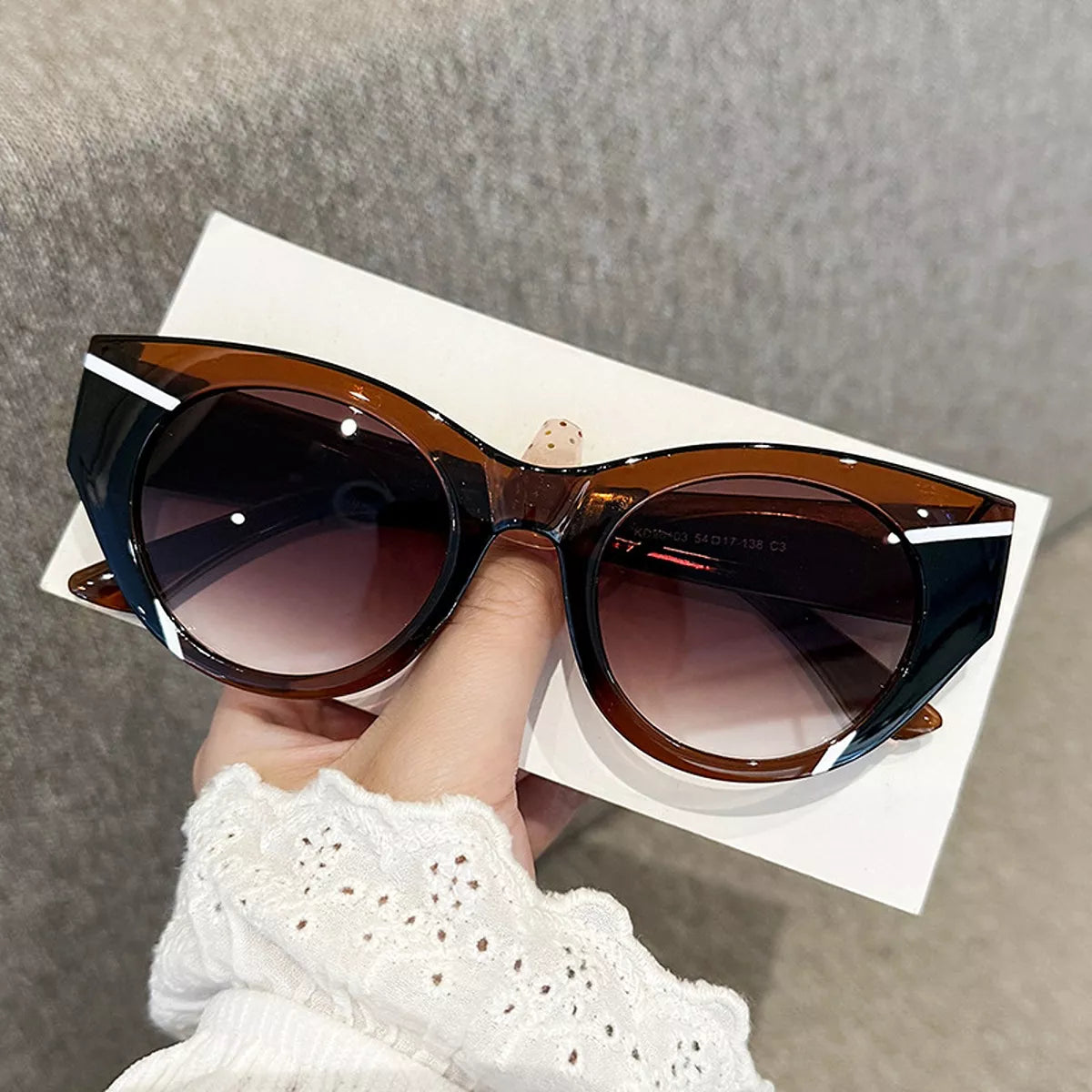 Vintage Cat-Eye Sunglasses - Lilixa.store