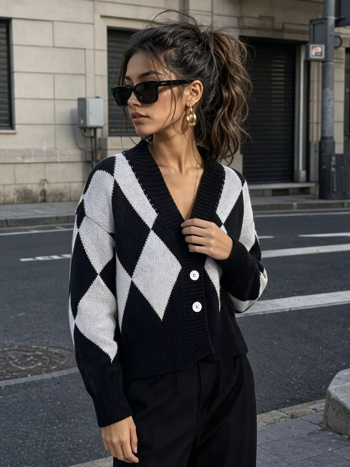 Argyle Pattern V-Neck Button-Down Cardigan in Black
