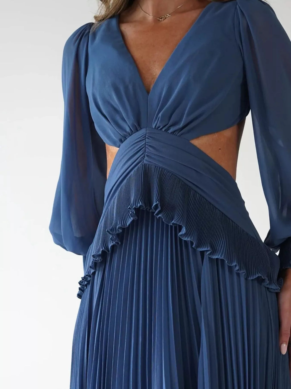 Backless Pleated Long Sleeve Maxi Dress - Lilixa.store