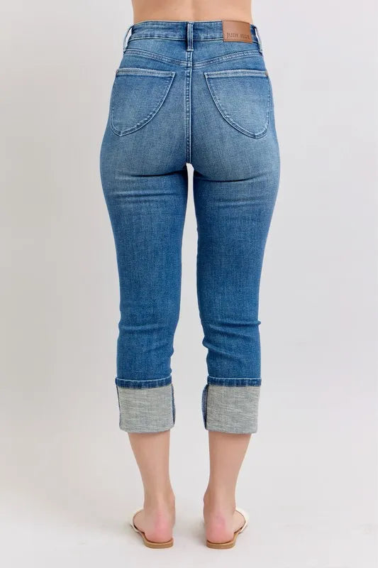 Judy Blue Full Size Skinny Cuff Capris Jeans with Pockets Plus Size - Lilixa.store