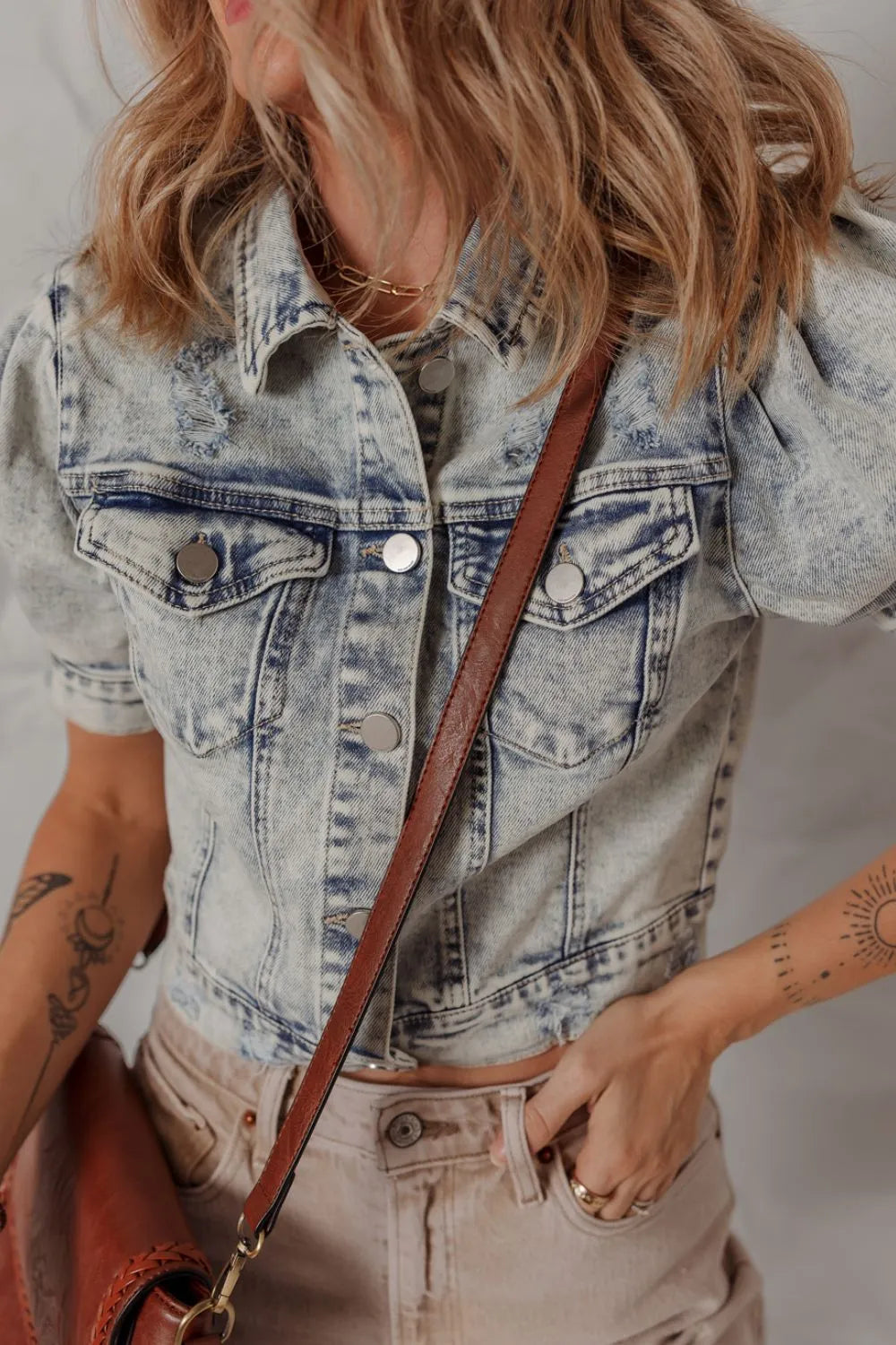 Wash Buttoned Chest Pocket Puff Sleeve Denim Jacket, view 4