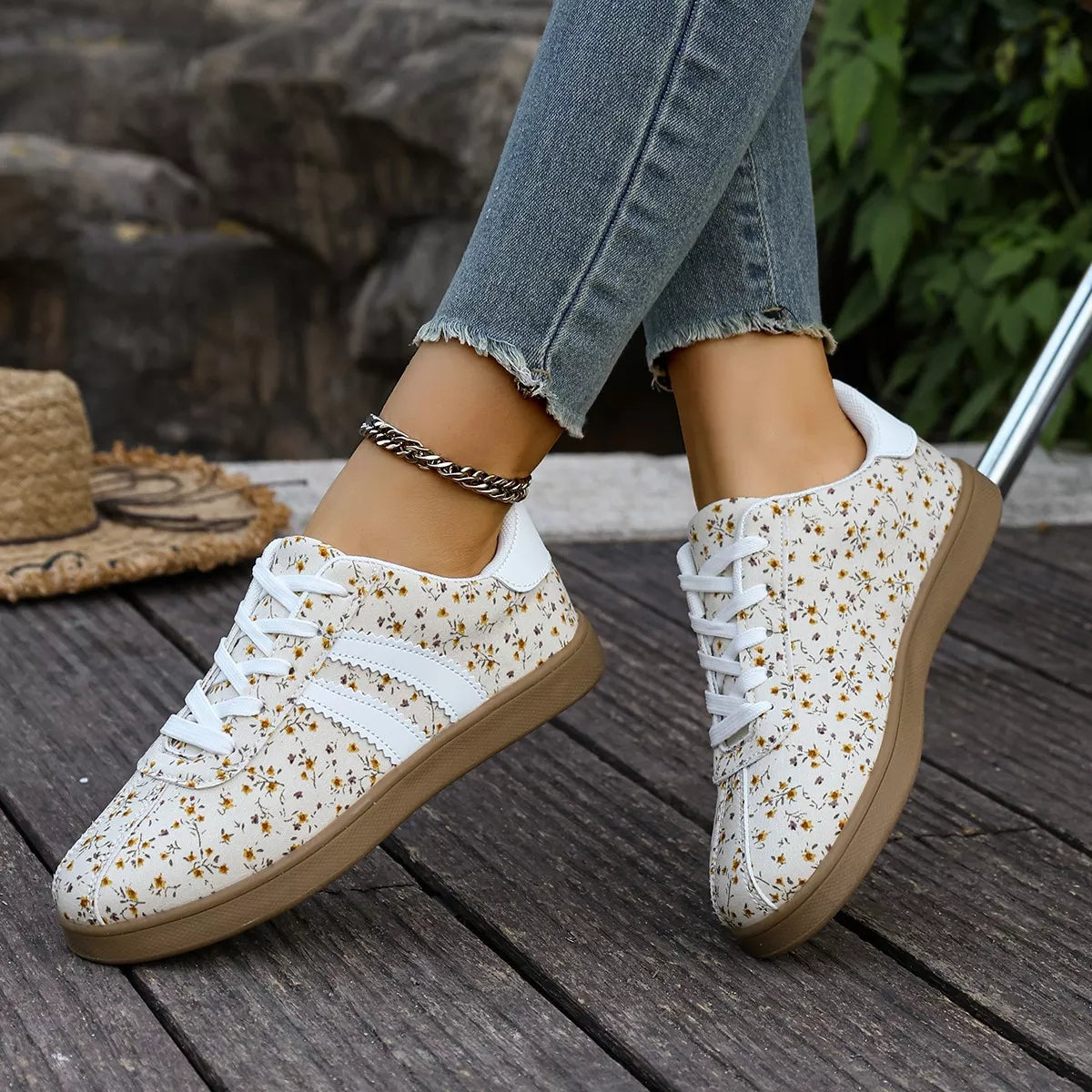 Floral Print Sneakers with Side Stripes - Lilixa.store