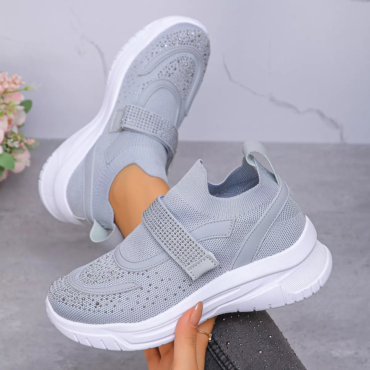 Round Toe Mesh Sneakers - Lilixa.store