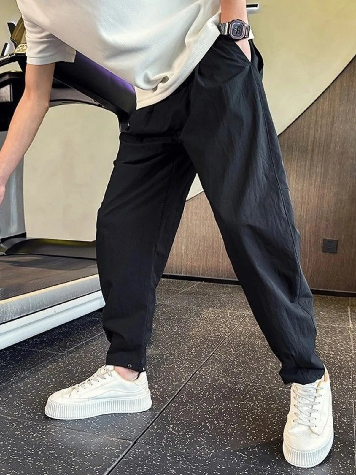 Men's Plus Size Lightweight Casual Cargo Pants in Black