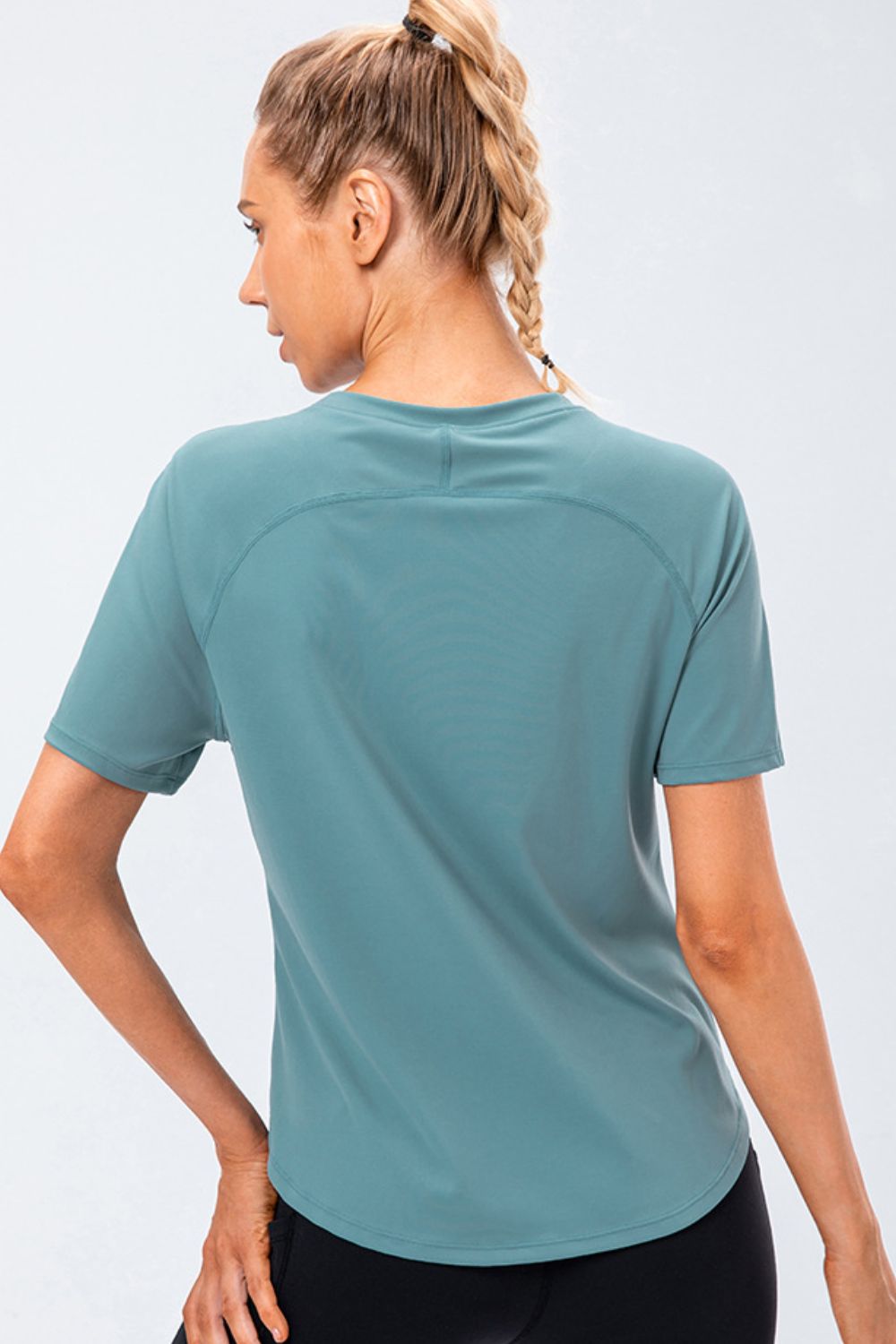 Round Neck Raglan Sleeve Active Tee - Lilixa.store