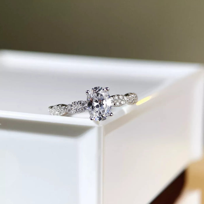 Cultivating High-Carbon Diamond 925 Sterling Silver Oval Ring - Lilixa.store