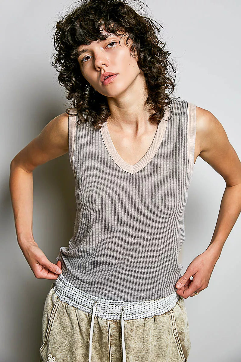 POL V-Neck Contrast Ribbed Sleeveless Tank - Lilixa.store