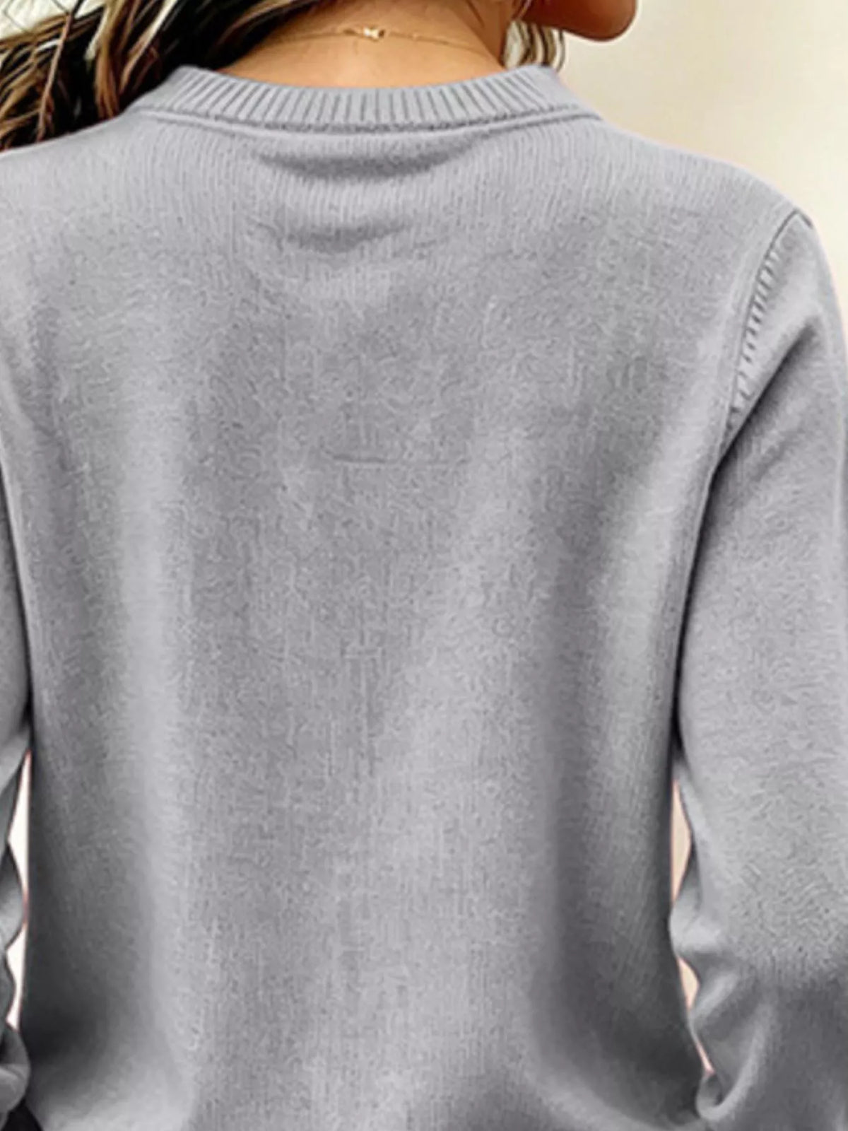 V-Neck Long Sleeve Sweater w - Lilixa.store