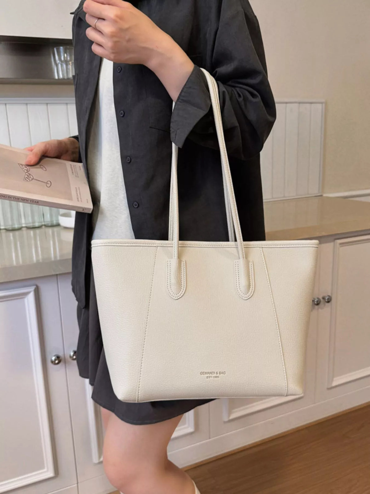 PU Leather Shoulder Bag - Lilixa.store