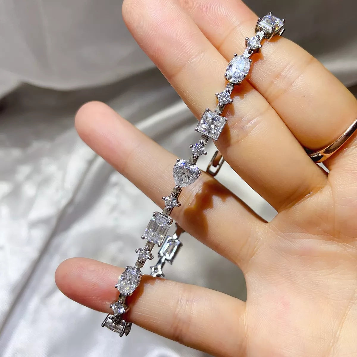925 Sterling Silver Moissanite Bracelet - Lilixa.store