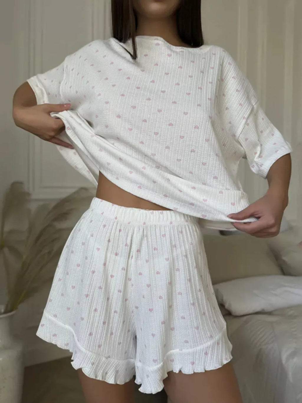 Heart Print Casual Top and Shorts Lounge Set - Lilixa.store