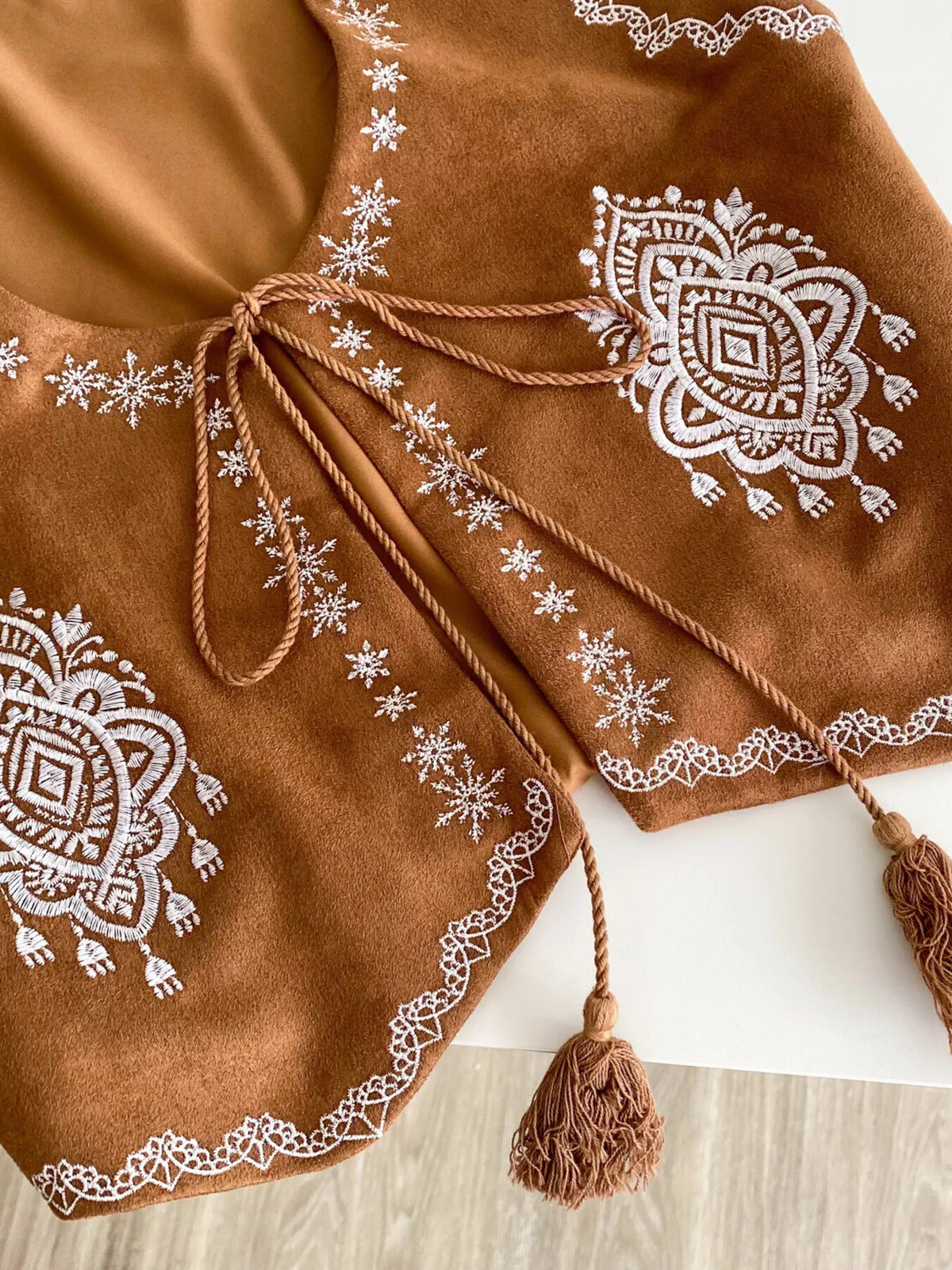 Embroidered Tassel Vest Coat - Lilixa.store