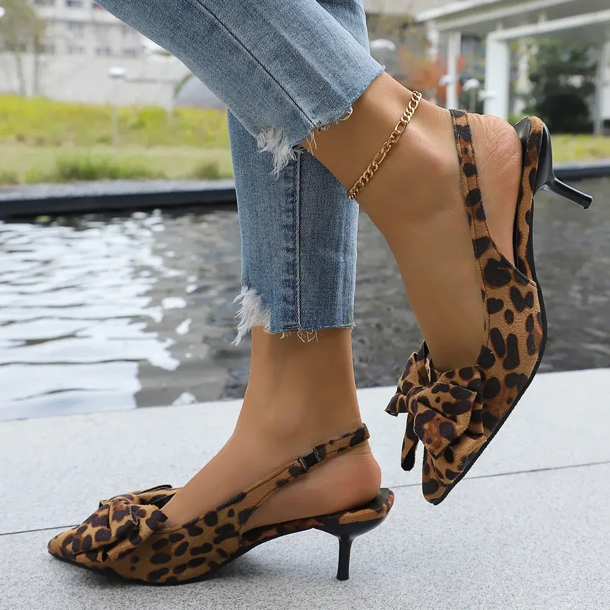Bow Point Toe Kitten Heels Pumps - Lilixa.store