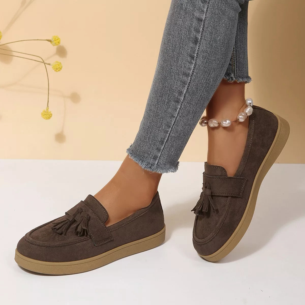 Tassel Suede Loafers with Comfortable Flat Sole, view 4