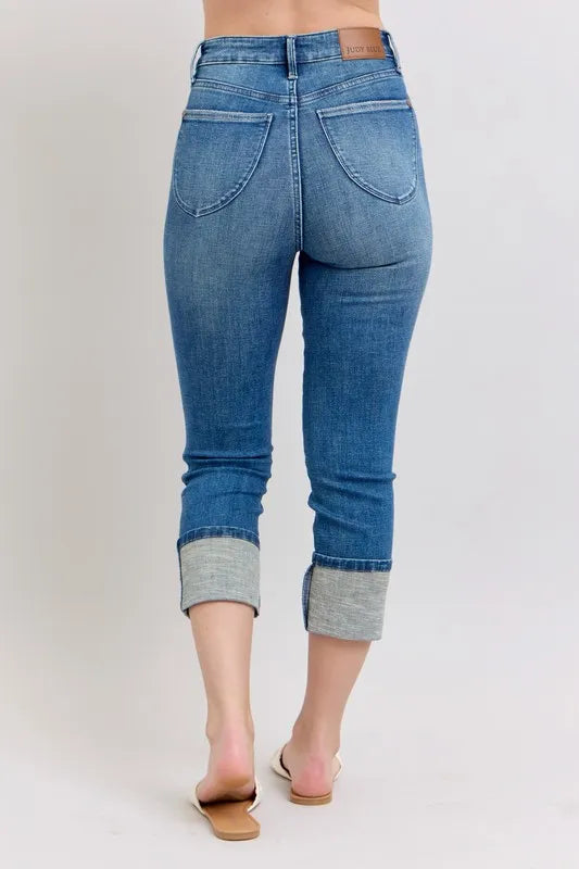 Judy Blue Full Size Skinny Cuff Capris Jeans with Pockets Plus Size - Lilixa.store