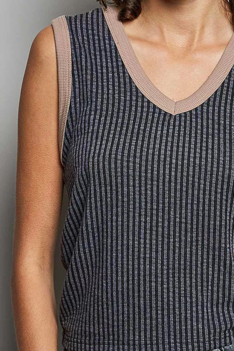 POL V-Neck Contrast Ribbed Sleeveless Tank - Lilixa.store