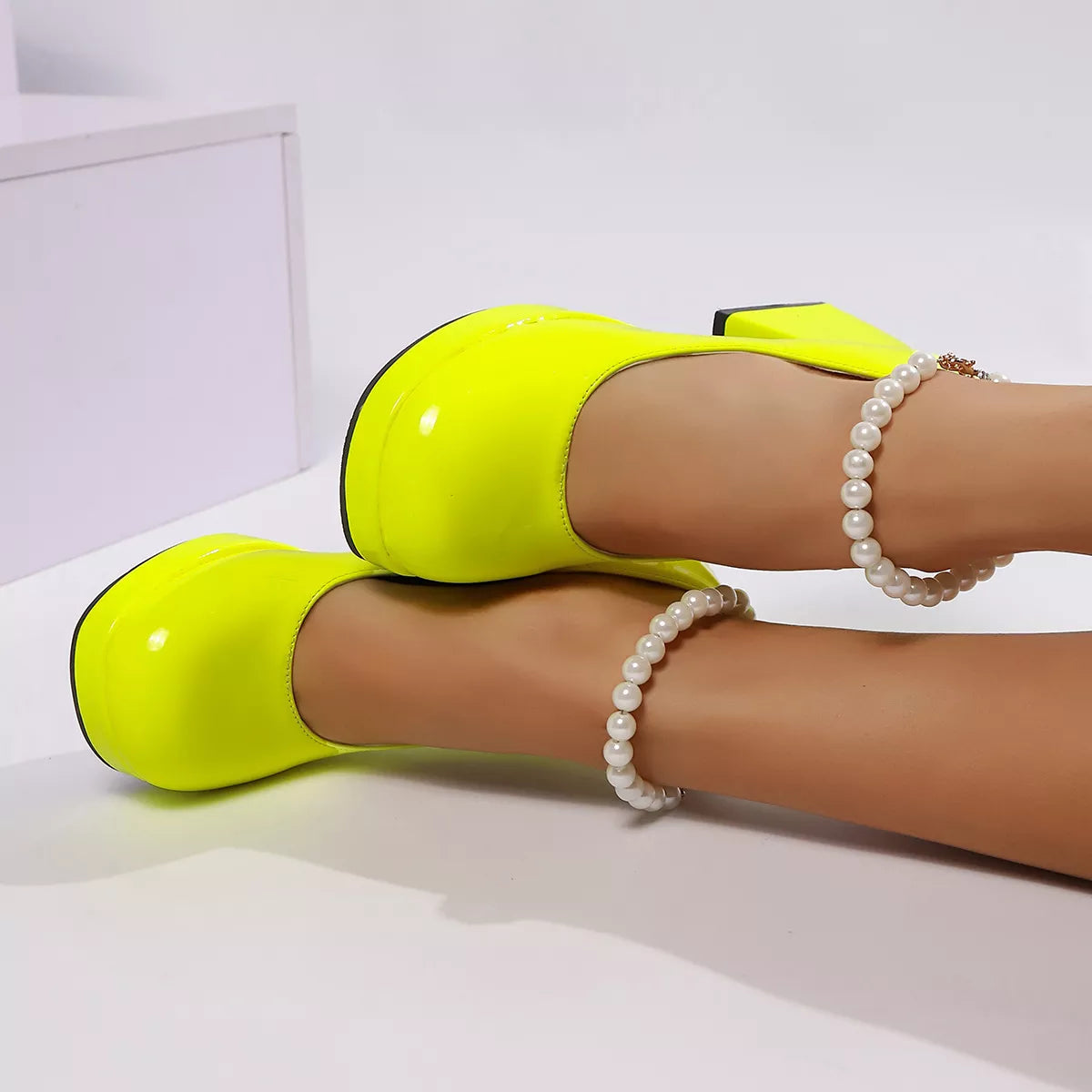 Round Toe Block Heels Pumps - Lilixa.store