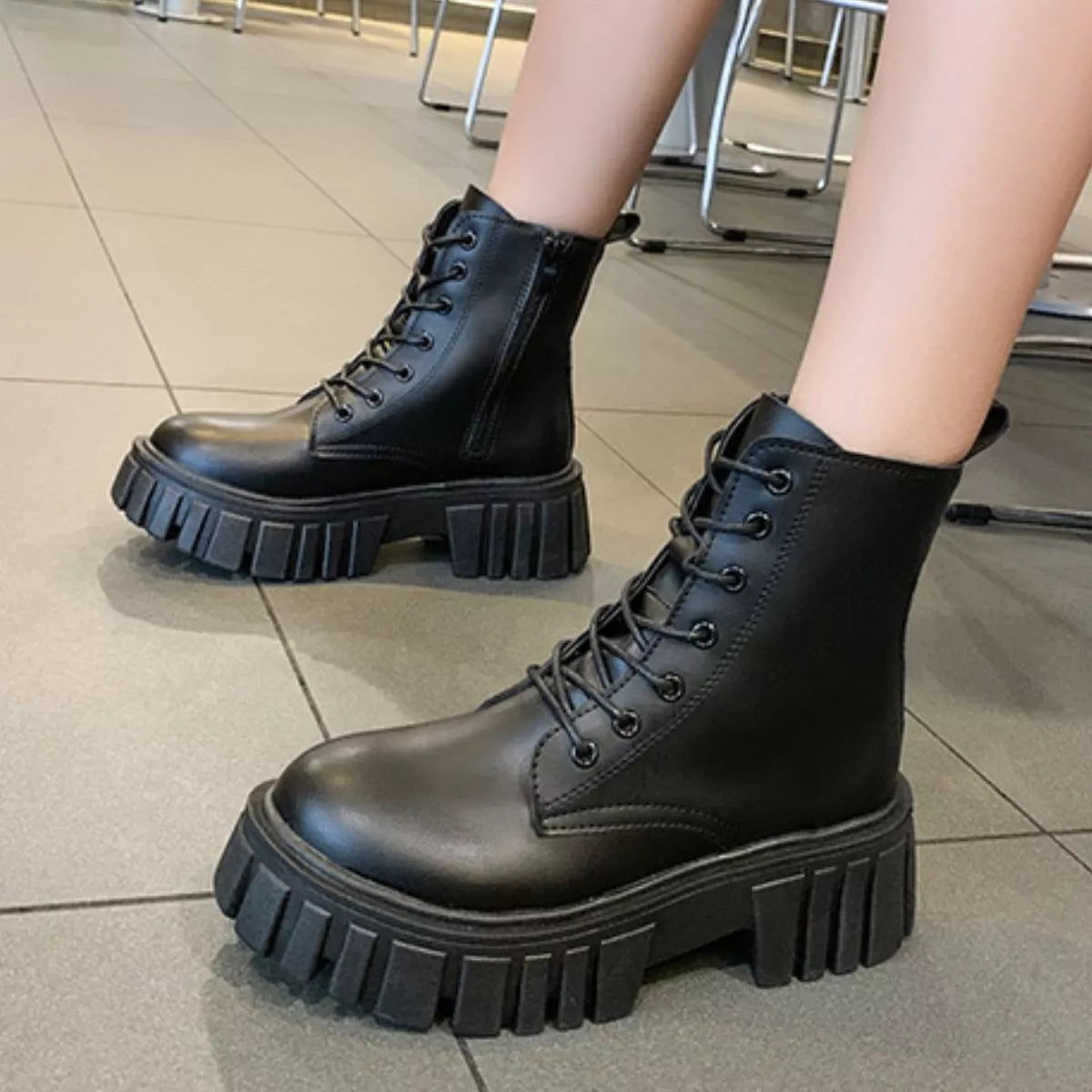 Round Toe Lace-Up Chunky Boots - Lilixa.store