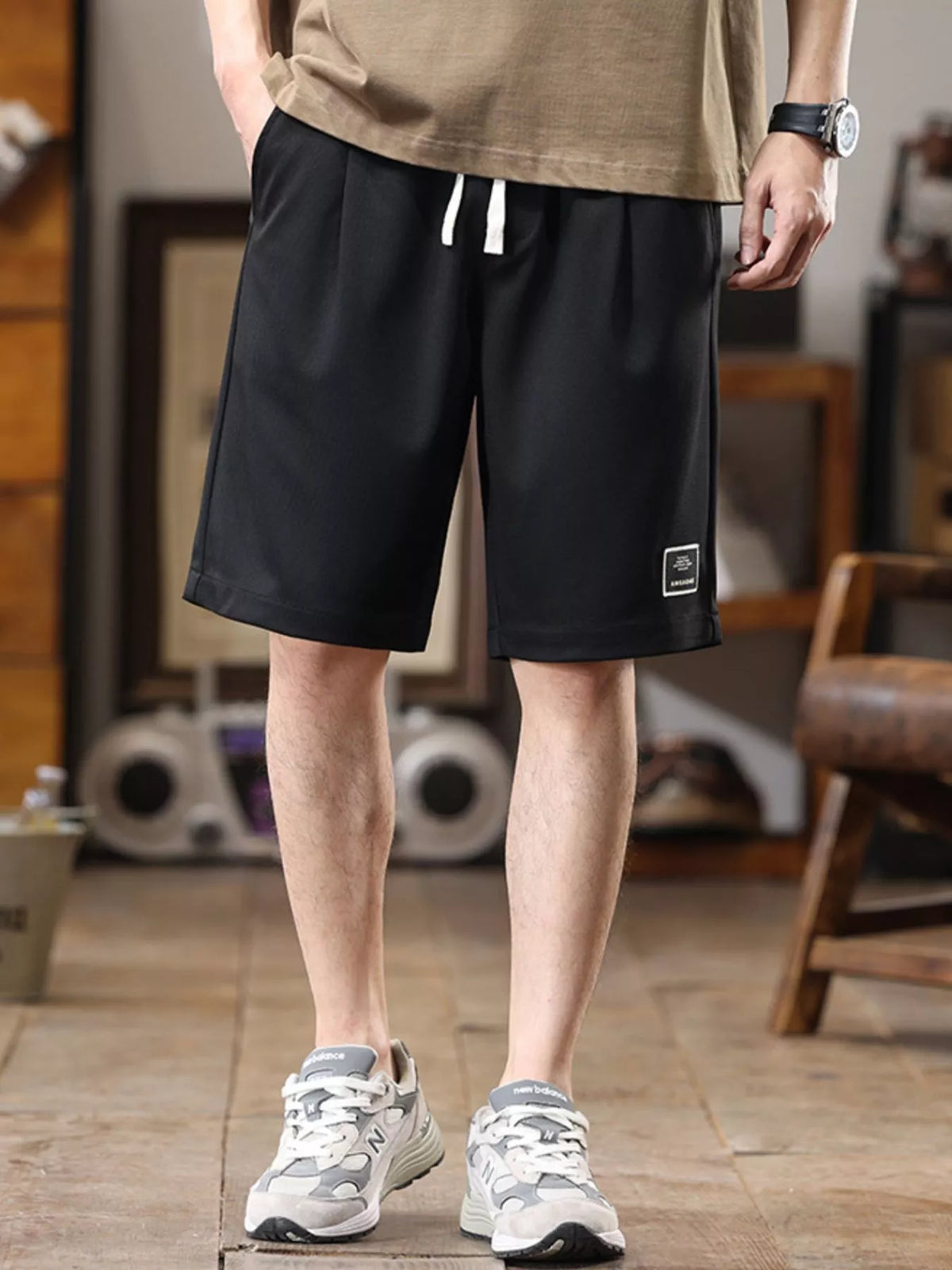 Men's Plus Size Casual Loose-Fit Drawstring Shorts in Black