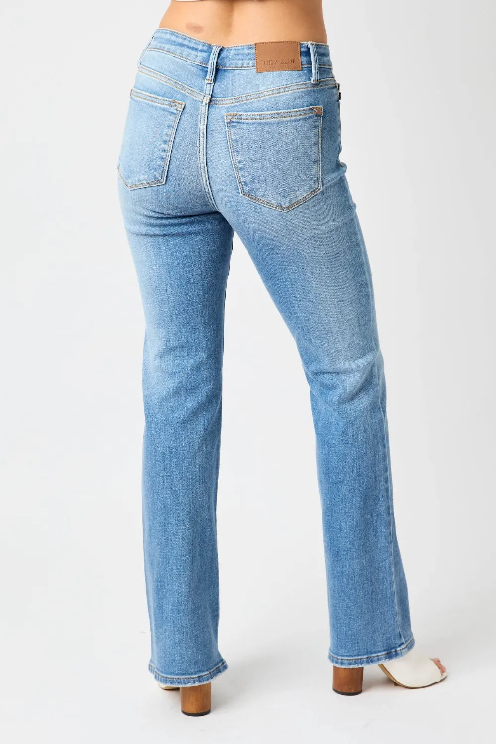 Judy Blue Full Size Mid-Rise Waist Straight Jeans Plus Size - Lilixa.store