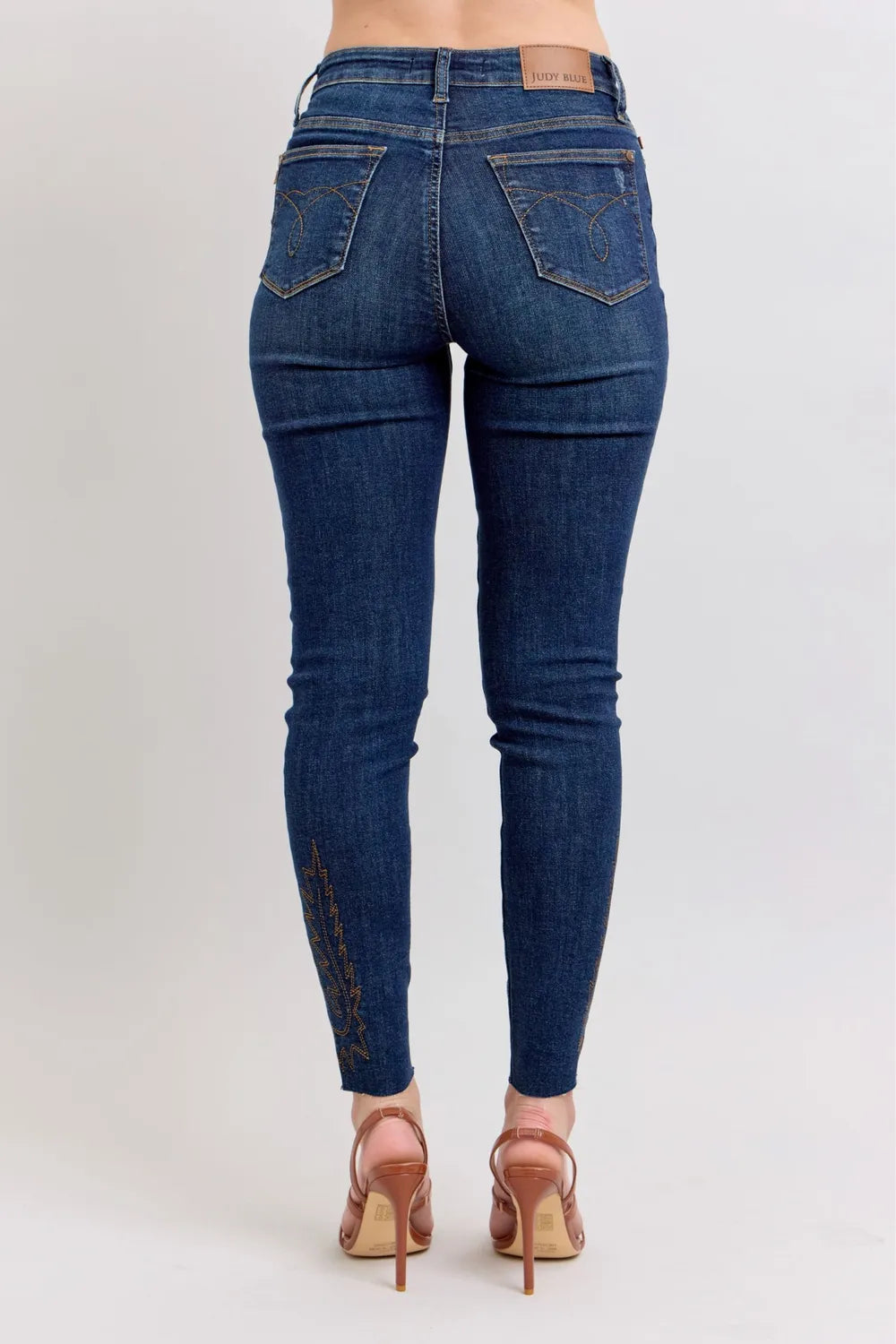 Judy Blue Full Size Embroidered High Rise Skinny Jeans Plus Size - Lilixa.store
