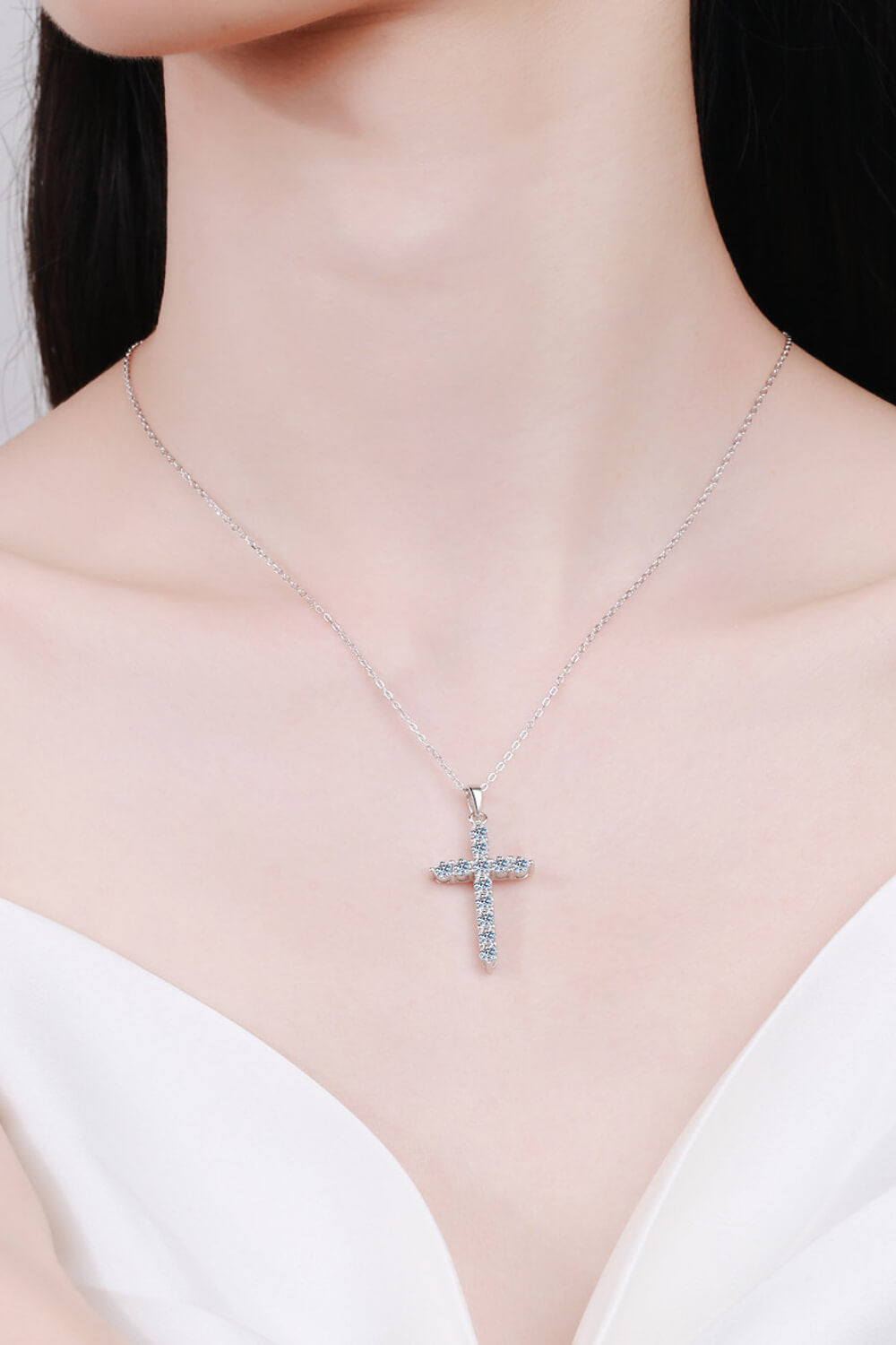 Adored 925 Sterling Silver Cross Moissanite Necklace - Lilixa.store